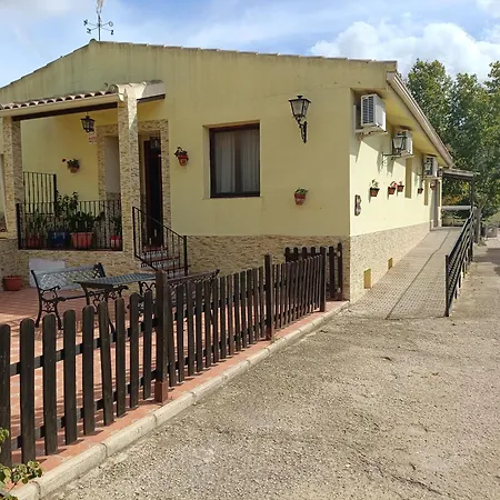 Homestay Con Piscina Pinoso